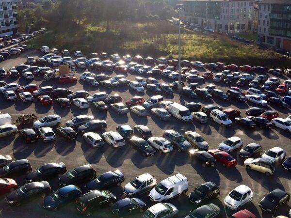 donde aparcar en santiago de compostela