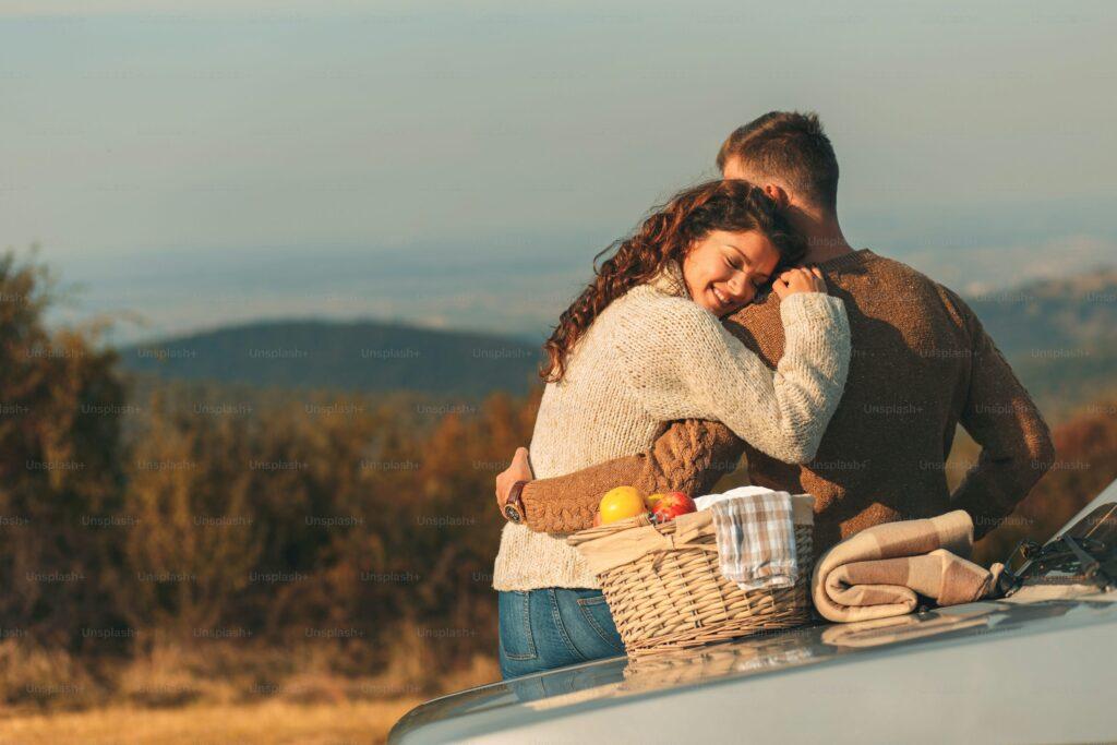 Disfrutando-de-un-desayuno-en-un-alojamiento-barato-y-con-encanto-en-Santiago